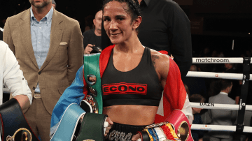 NEW YORK, NEW YORK - FEBRUARY 04: Amanda Serrano and Katie Taylor pose in the ring after her fight against Erika Cruz at The Hulu Theater at Madison Square Garden on February 04, 2023 in New York City. (Photo by Al Bello/Getty Images)