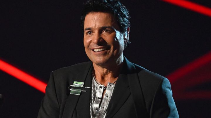 CORAL GABLES, FLORIDA - SEPTEMBER 29: Chayanne accepts the Icon Award onstage during the 2022 Billboard Latin Music Awards at Watsco Center on September 29, 2022 in Coral Gables, Florida. (Photo by Jason Koerner/Getty Images)