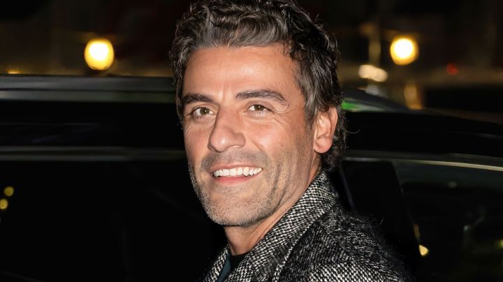 NEW YORK, NEW YORK - JANUARY 08: Actor Oscar Isaac is seen arriving to the National Board Of Review 2023 Awards Gala at Cipriani 42nd Street on January 08, 2023 in New York City. (Photo by Gilbert Carrasquillo/GC Images)