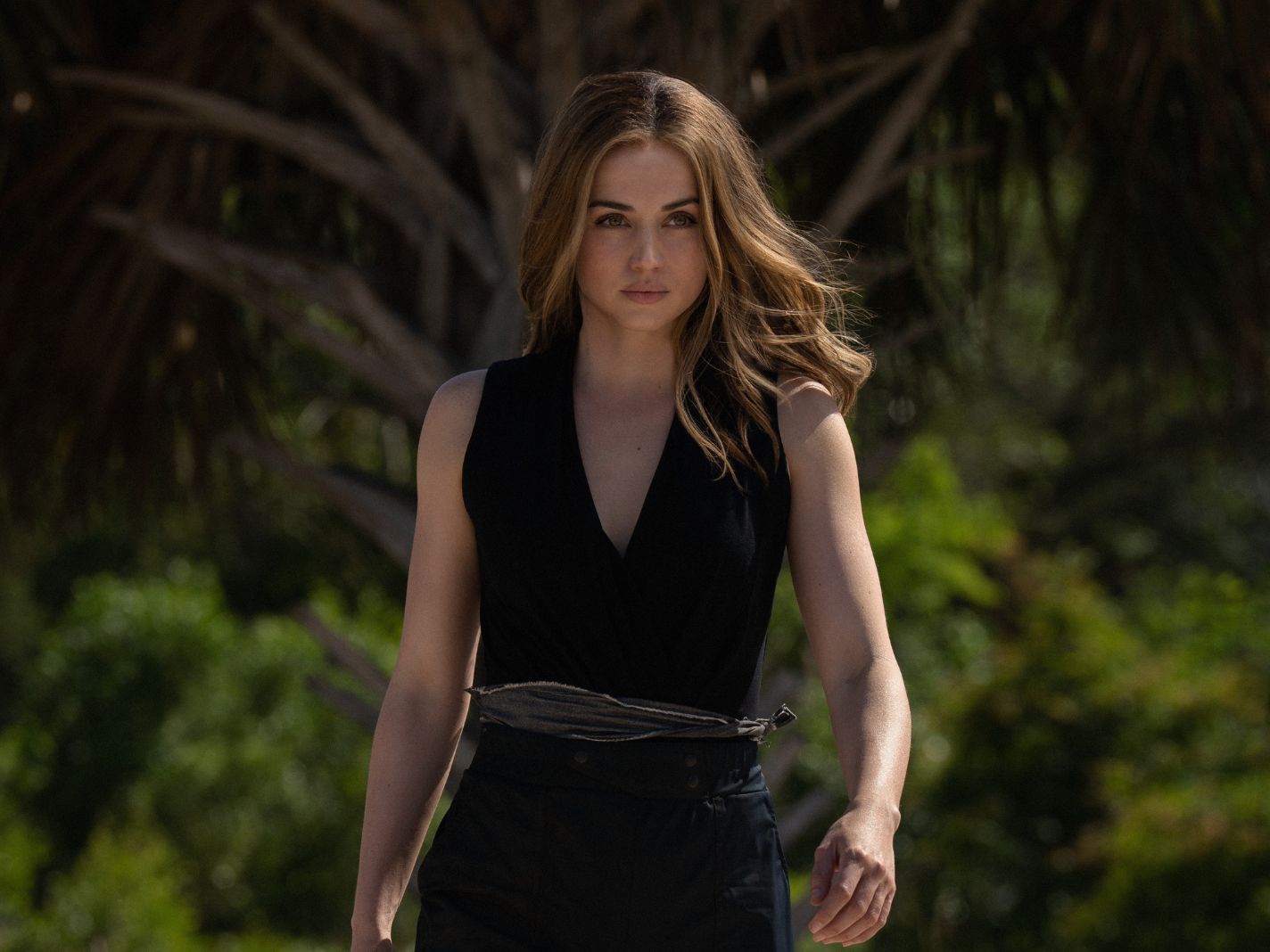 WATCH: Ana de Armas Is the Muscle in Action Rom-Com With Chris Evans
