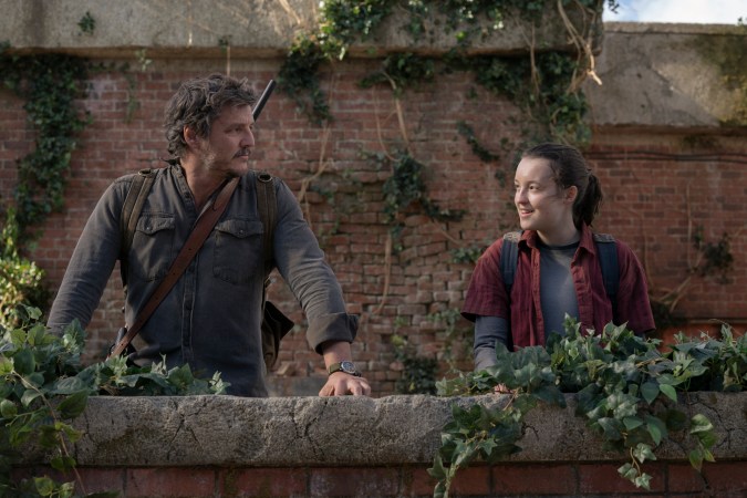 Pedro Pascal and Bella Ramsey in The Last of Us 1x09