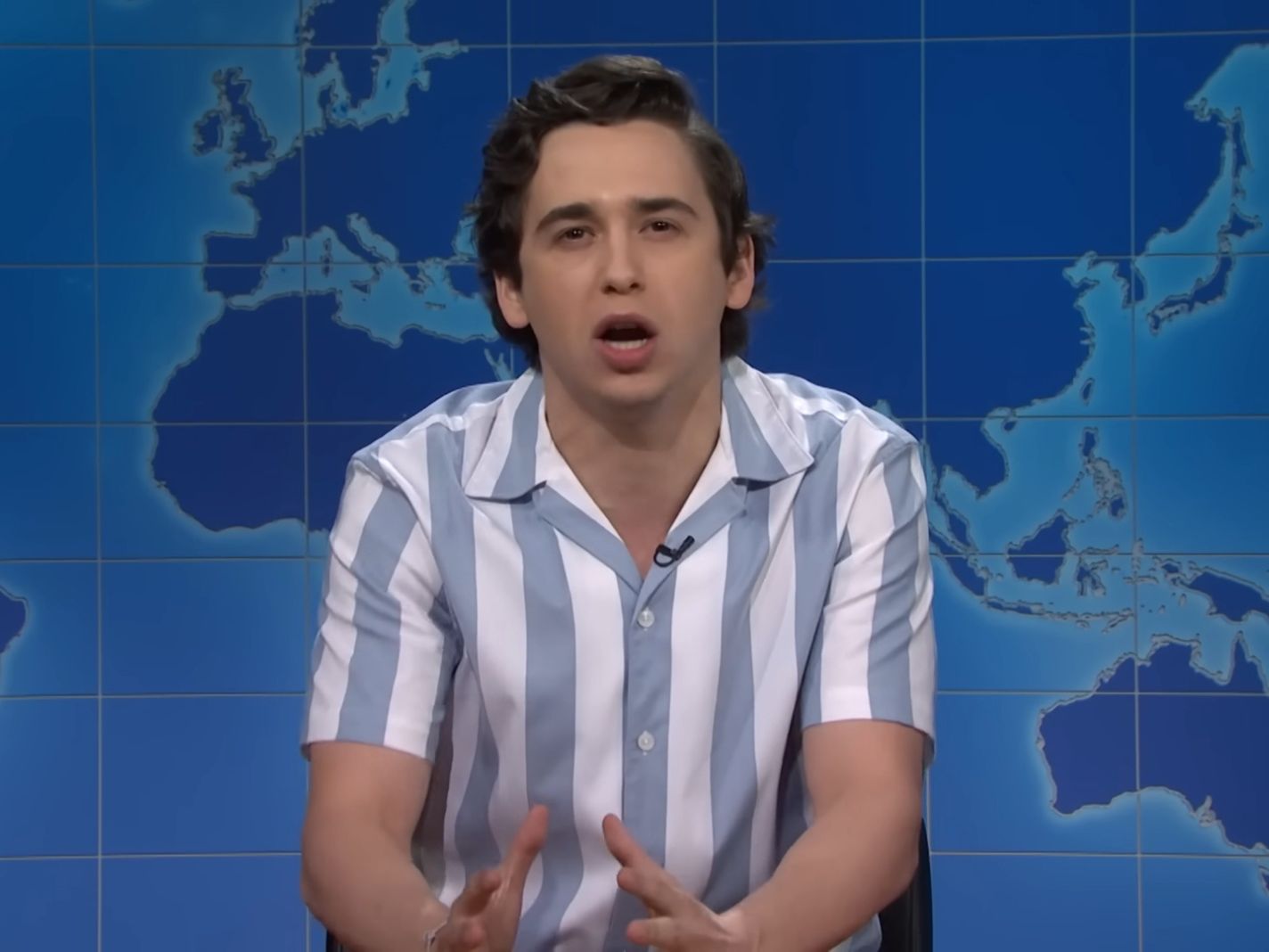 WATCH: 'SNL's Marcello Hernández Represents 'Short Kings' During 'Weekend Update'