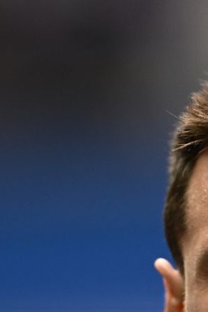 PARIS, FRANCE - APRIL 30: Lionel Messi of PSG during the Ligue 1 match between Paris Saint-Germain and FC Lorient at Parc des Princes on April 30, 2023 in Paris, France. (Photo by Sebastian Frej/MB Media/Getty Images)