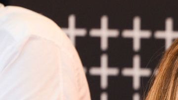 BARCELONA, SPAIN - JUNE 04: Shakira texts on his mobile phone as she watches the action during the F1 Grand Prix of Spain at Circuit de Barcelona-Catalunya on June 04, 2023 in Barcelona, Spain. (Photo by David Ramos/Getty Images)