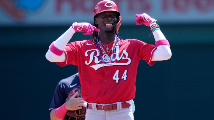 WASHINGTON, DC - JULY 04: Elly De La Cruz #44 of the Cincinnati Reds celebrates after advancing to second base on a single against the Washington Nationals during the first inning at Nationals Park on July 04, 2023 in Washington, DC. (Photo by Jess Rapfogel/Getty Images)