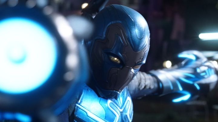 Blue Beetle costume with canon hands