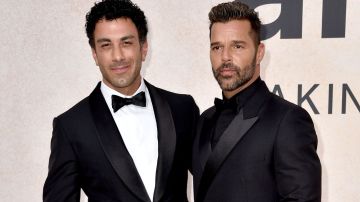 Ricky Martin and Jwan Yosef attend amfAR Gala Cannes 2022 at Hotel du Cap-Eden-Roc on May 26, 2022 in Cap d'Antibes, France. (Photo by Lionel Hahn/Getty Images)