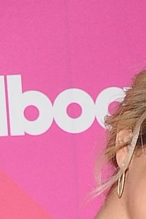 HOLLYWOOD, CA - NOVEMBER 30: Singer Selena Gomez and actress Francia Raisa attend Billboard Women In Music 2017 at The Ray Dolby Ballroom at Hollywood & Highland Center on November 30, 2017 in Hollywood, California. (Photo by Jon Kopaloff/FilmMagic)