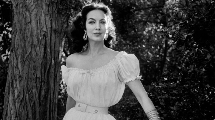 ITALY - CIRCA 1954: Mexican actress María Félix during festival of Venice, 1954. LIP-062-063-084. (Photo by Roger Viollet via Getty Images/Roger Viollet via Getty Images)