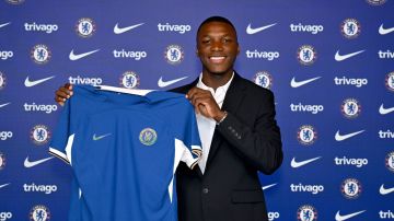 COBHAM, ENGLAND - AUGUST 14: Chelsea Unveil New Signing Moises Caicedo at Chelsea Training Ground on August 14, 2023 in Cobham, England. (Photo by Darren Walsh/Chelsea FC via Getty Images)