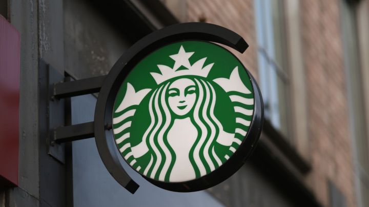 LONDON, ENGLAND - FEBRUARY 17: The exterior of a Starbucks store photographed on February 17, 2023 in London, England. (Photo by Jeremy Moeller/Getty Images)
