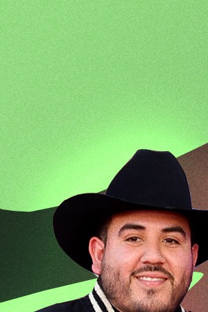 eduin caz-grupo-frontera