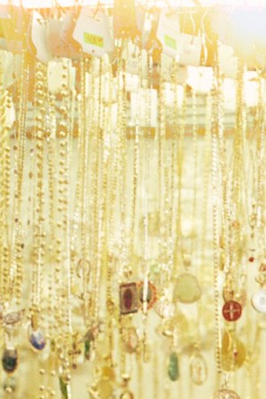 Becky G_‘Querido Abuelo’_Flamin'