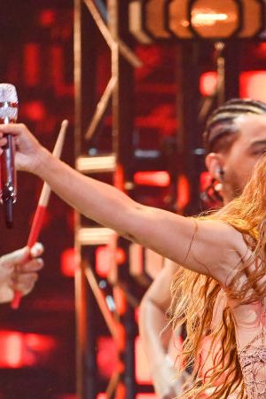 Shakira_Regida_Global_Tóxica