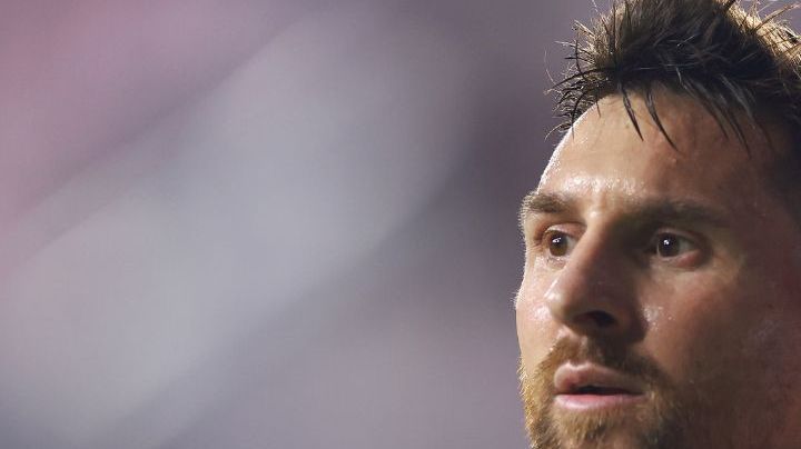 FORT LAUDERDALE, FLORIDA - AUGUST 30: Lionel Messi #10 of Inter Miami CF looks on in the second half during a match between Nashville SC and Inter Miami CF at DRV PNK Stadium on August 30, 2023 in Fort Lauderdale, Florida. (Photo by Megan Briggs/Getty Images)