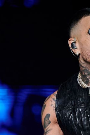 Saturno World Tour_ Rauw Alejandro_'Airplane Tickets'_Ball 2024