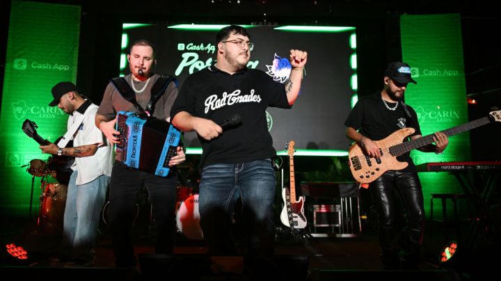 Grupo Frontera_Apple Music Up Next