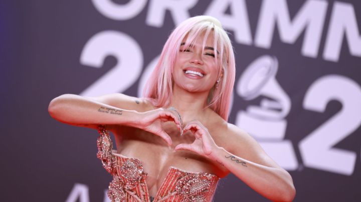 Karol G_Music Awards performance_Woman of the Year