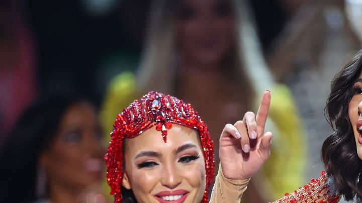 SAN SALVADOR, EL SALVADOR - NOVEMBER 18: Miss Nicaragua Sheynnis Palacios is crowned as Miss Universe 2023 during the 72nd Miss Universe Competition at Gimnasio Nacional José Adolfo Pineda on November 18, 2023 in San Salvador, El Salvador. (Photo by Hector Vivas/Getty Images)