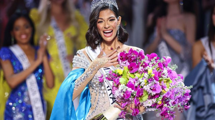 SAN SALVADOR, EL SALVADOR - NOVEMBER 18: Miss Nicaragua Sheynnis Palacios is crowned as Miss Universe 2023 during the 72nd Miss Universe Competition at Gimnasio Nacional José Adolfo Pineda on November 18, 2023 in San Salvador, El Salvador. (Photo by Hector Vivas/Getty Images)