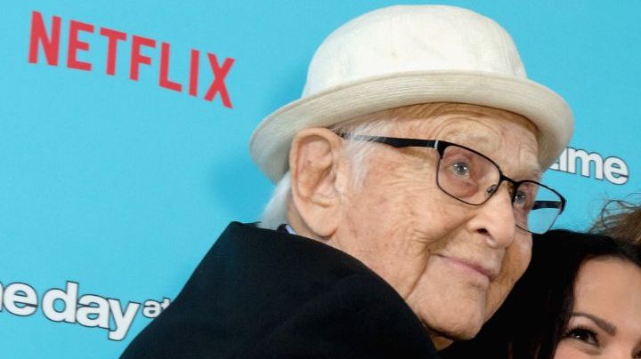 WEST HOLLYWOOD, CA - DECEMBER 14: (L-R) Executive producers Norman Lear and Gloria Calderon Kellett, actress Justina Machado and executive producer Mike Royce arrive for the Premiere Of Netflix's "One Day At A Time" at The London West Hollywood at Beverly Hills on December 14, 2016 in West Hollywood, California. (Photo by Greg Doherty/Getty Images)