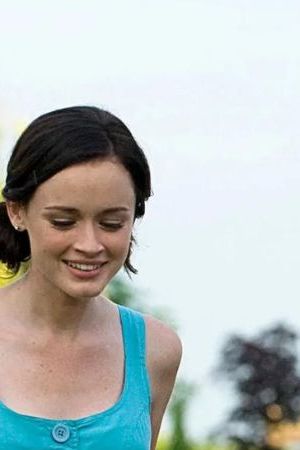 The Sisterhood of the Traveling Pants cast; which includes America Ferrera