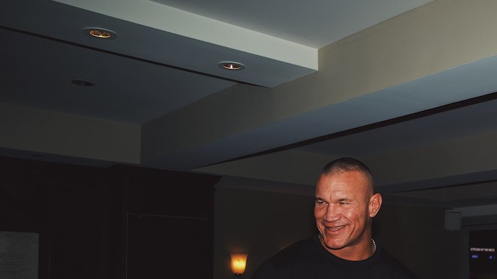 'RKO'_Eladio Carrion