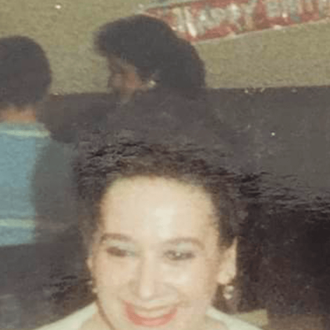 Carmen Cusido and her parents