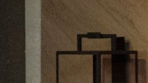 Love is Blind (L to R) Johnny McIntyre, Amy Cortés in the season 6 reunion of Love is Blind. Cr. Greg Gayne/Netflix © 2024