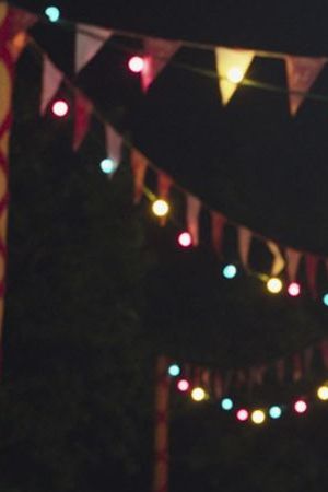 Oscar Isaac as Moon Knight in Marvel Studios' MOON KNIGHT. Photo courtesy of Marvel Studios. ©Marvel Studios 2022. All Rights Reserved.