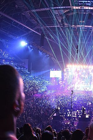 LONDON, ENGLAND - JUNE 17:  Atmopsphere at Red Bull Culture Clash at the O2 Arena on June 17, 2016 in London, England.  (Photo by Ben A. Pruchnie/Getty Images for Red Bull)