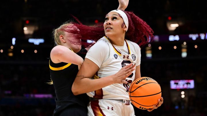 CLEVELAND, OHIO - APRIL 7: Kamilla Cardoso #10 of the South Carolina Gamecocks spins around a defender against the Iowa Hawkeyes during the NCAA Women's Basketball Tournament National Championship at Rocket Mortgage Fieldhouse on April 7, 2024 in Cleveland, Ohio. (Photo by Ben Solomon/NCAA Photos via Getty Images)