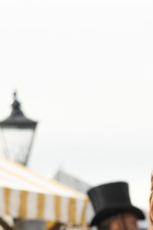 Bridgerton. (L to R) Nicola Coughlan as Penelope Featherington, Luke Newton as Colin Bridgerton in episode 302 of Bridgerton. Cr. Liam Daniel/Netflix © 2024