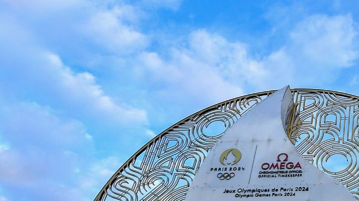PARIS, FRANCE - APRIL 17: The official Omega Olympic countdown clock located beside the River Seine displays the remaining days until the Opening Ceremony of the Paris 2024 Olympic Games on April 17, 2024 in Paris, France. Paris will host the Summer Olympics from July 26 till August 11, 2024.(Photo by Franco Arland/Getty Images)