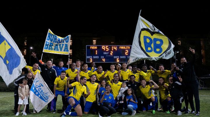 MERCED, CALIFORNIA - APRIL 2: El Farolito celebrate after winning an US Open Cup qualifying match on April 2, 2024 in Merced, California. (Photo by Maciek Gudrymowicz/ISI Photos/USSF/Getty Images)