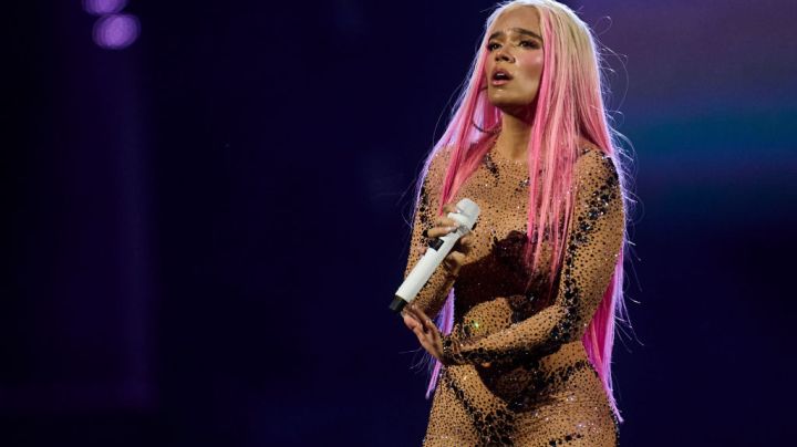 MADRID, SPAIN - JULY 20: Colombian singer Karol G performs on stage during the "Mañana Será Mejor Europe Summer Tour at Santiago Bernabéu Stadium on July 20, 2024 in Madrid, Spain. (Photo by Borja B. Hojas/WireImage)