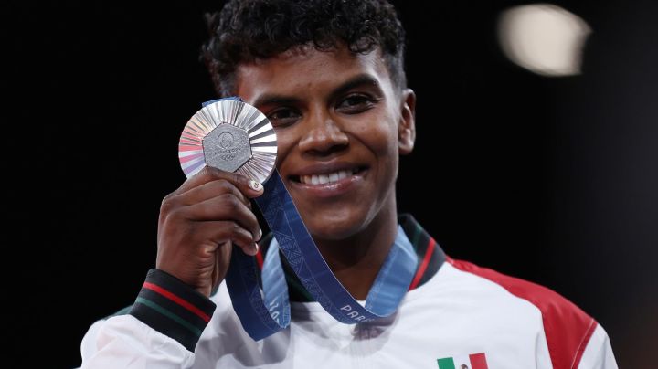 PARIS, FRANCE - JULY 30: Silver medalist Prisca Awiti Alcaraz of Team Mexico celebrates during the Women's Judo Women -63 kg medal ceremony on day four of the Olympic Games Paris 2024 at Champs-de-Mars Arena on July 30, 2024 in Paris, France. (Photo by Steph Chambers/Getty Images)