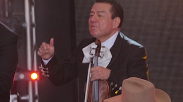 Pepe Aguilar_Mariachi