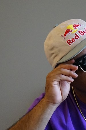 Aczino_ 'Turn It Up'