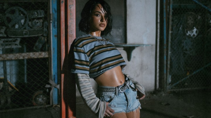 Becky G_'Como Diablos'
