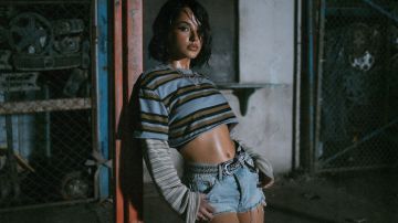 Becky G_'Como Diablos'