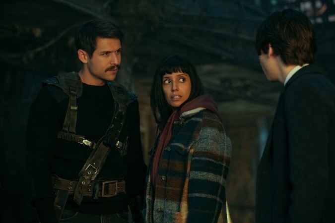 The Umbrella Academy. (L to R) David Castañeda as Diego Hargreeves, Ritu Arya as Lila Pitts, Aidan Gallagher as Number Five in episode 406 of The Umbrella Academy. Cr. Christos Kalohoridis/Netflix © 2024