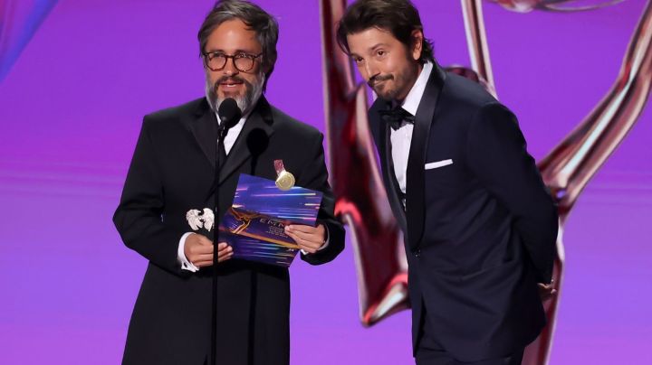LOS ANGELES, CALIFORNIA - SEPTEMBER 15: (L-R) Gael García Bernal and Diego Luna speak onstage during the 76th Primetime Emmy Awards at Peacock Theater on September 15, 2024 in Los Angeles, California. (Photo by Leon Bennett/WireImage)