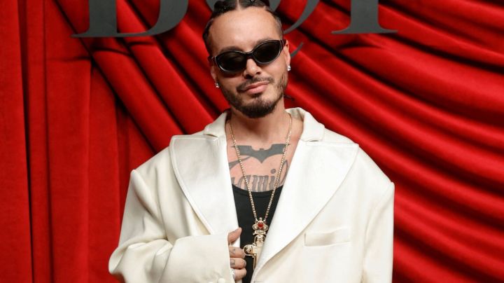 Colombian singer J Balvin pose upon arrival ahead of The BoF 500 Gala at the Shangri-La Hotel in Paris, on the sidelines of the Paris Fashion Week Spring-Summer 2025, on September 28, 2024. (Photo by GEOFFROY VAN DER HASSELT / AFP) (Photo by GEOFFROY VAN DER HASSELT/AFP via Getty Images)