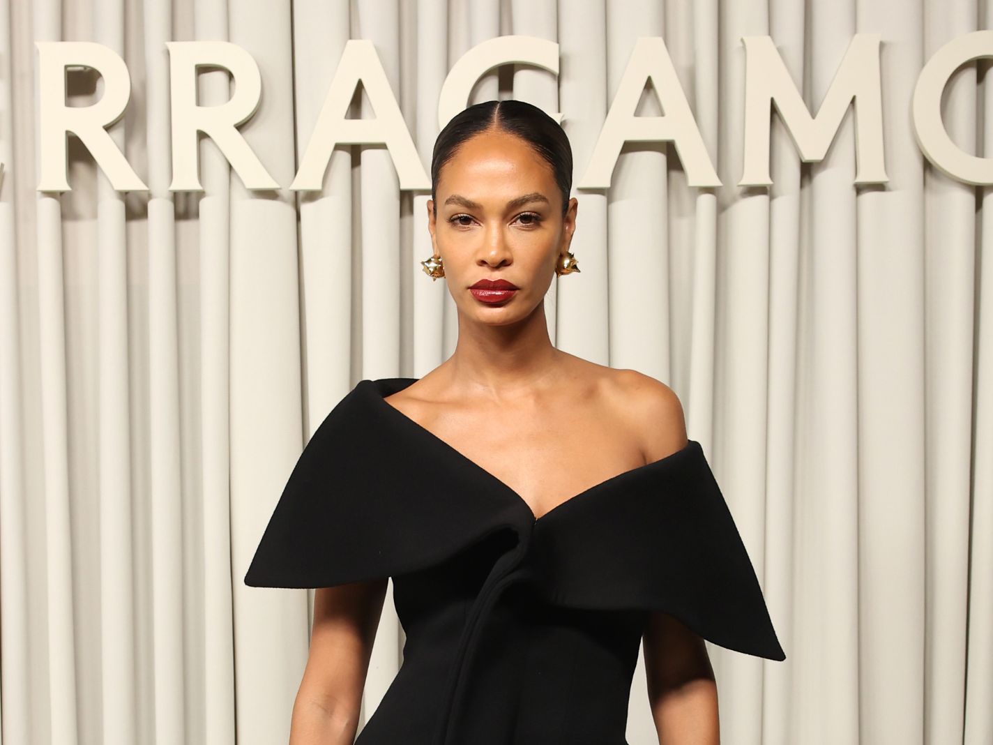 Joan Ruffing Model Puerto Rican Model Joan Smalls Calls Out IMG Models for Racist Comment