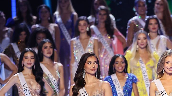 SAN SALVADOR, EL SALVADOR - NOVEMBER 18: (L - R) Miss Thailand Anntonia Porsild, Miss Australia Moraya Wilson and Miss Nicaragua Sheynnis Palacios line up during the 72nd Miss Universe Competition at Gimnasio Nacional José Adolfo Pineda on November 18, 2023 in San Salvador, El Salvador. (Photo by Hector Vivas/Getty Images)
