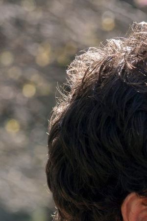 Nobody Wants This (L to R) Adam Brody as Noah, Kristen Bell as Joanne in episode 110 of Nobody Wants This. Cr. © 2024