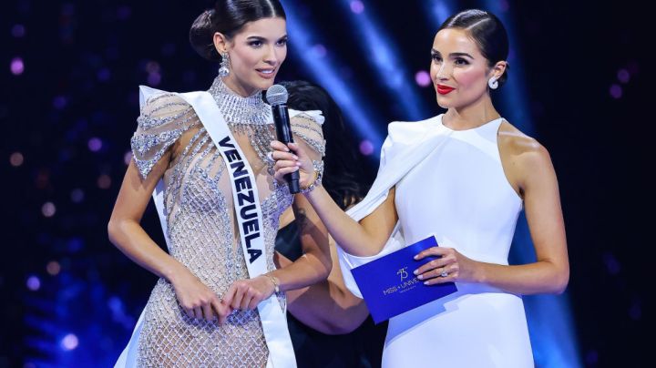MEXICO CITY, MEXICO - NOVEMBER 16: Miss Venezuela, Ileana Marquez, speaks in The 73rd Miss Universe Competition - show at Arena Ciudad de Mexico on November 16, 2024 in Mexico City, Mexico. (Photo by Hector Vivas/Getty Images)