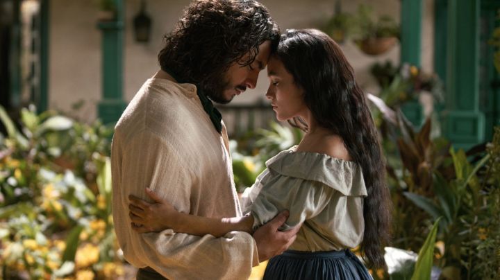 Susana Morales(“Úrsula”), Marco Antonio González(“José Arcadio Buendía Grande”) in Netflix's One Hundred Years of Solitude