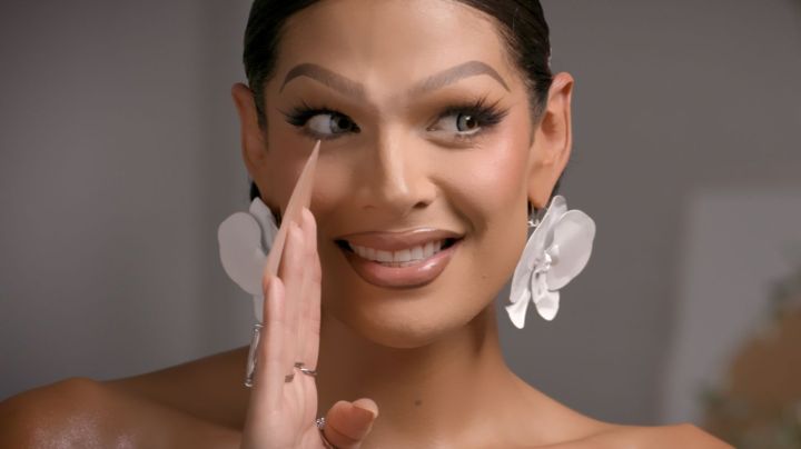 Valentina in Portrait of a Queen